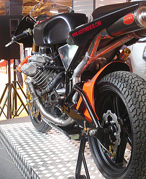 MAS12_04_07.jpg