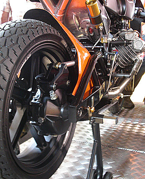 MAS12_04_11.jpg
