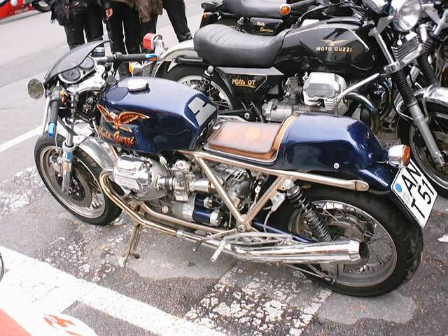 CafeRacer_01.jpg