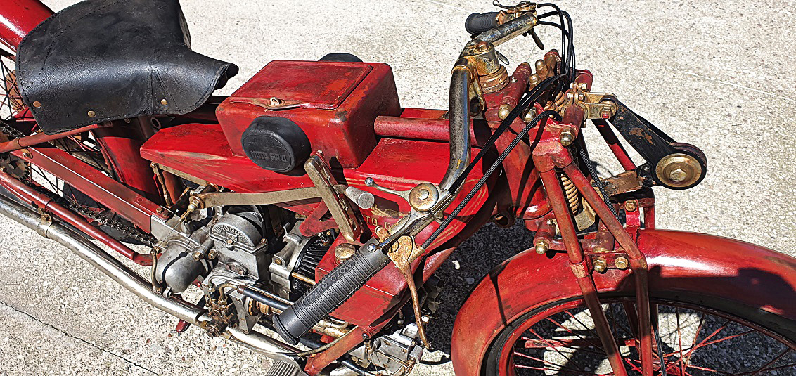 C4V-1924_07.jpg