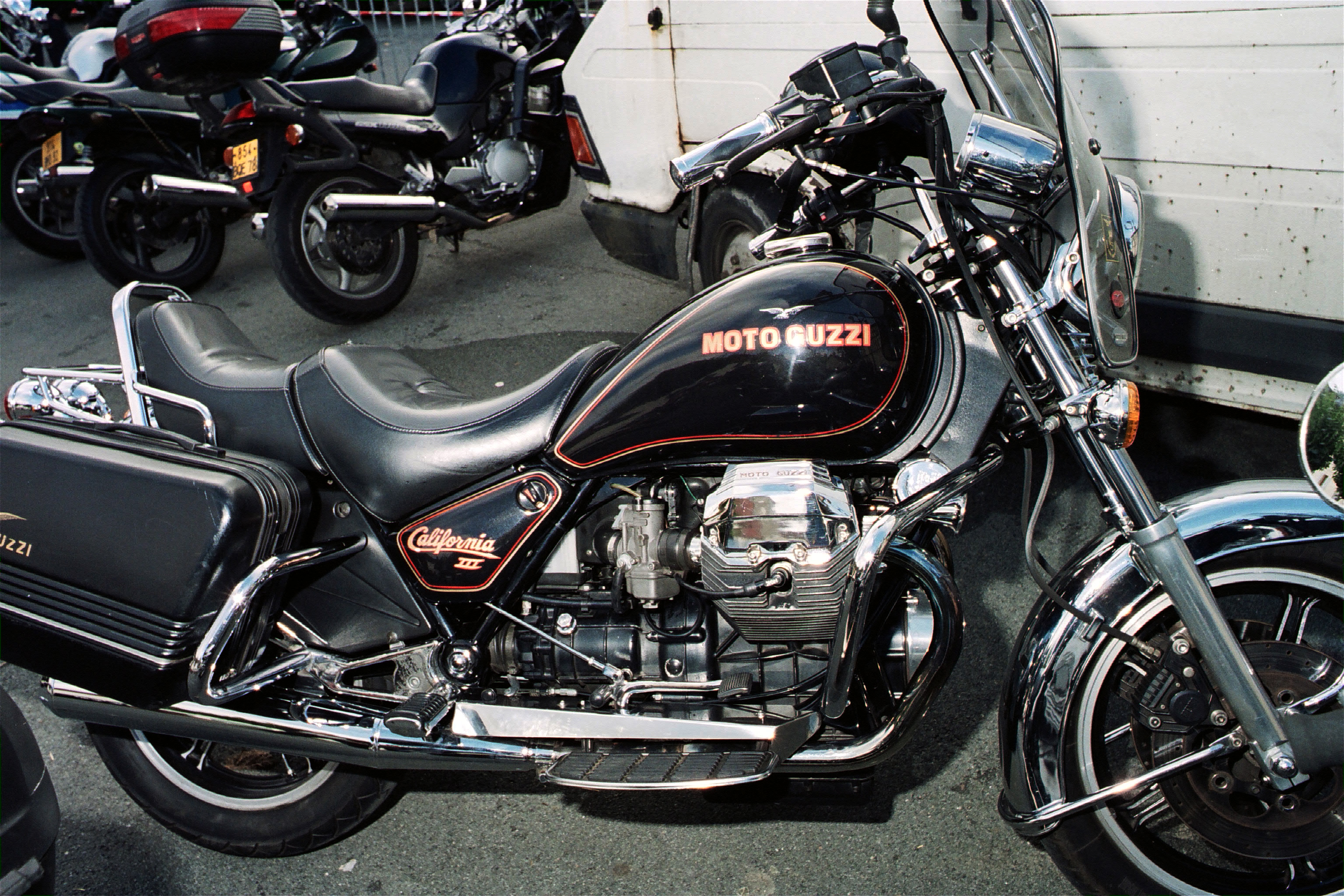 1000Calif3Carb02.jpg