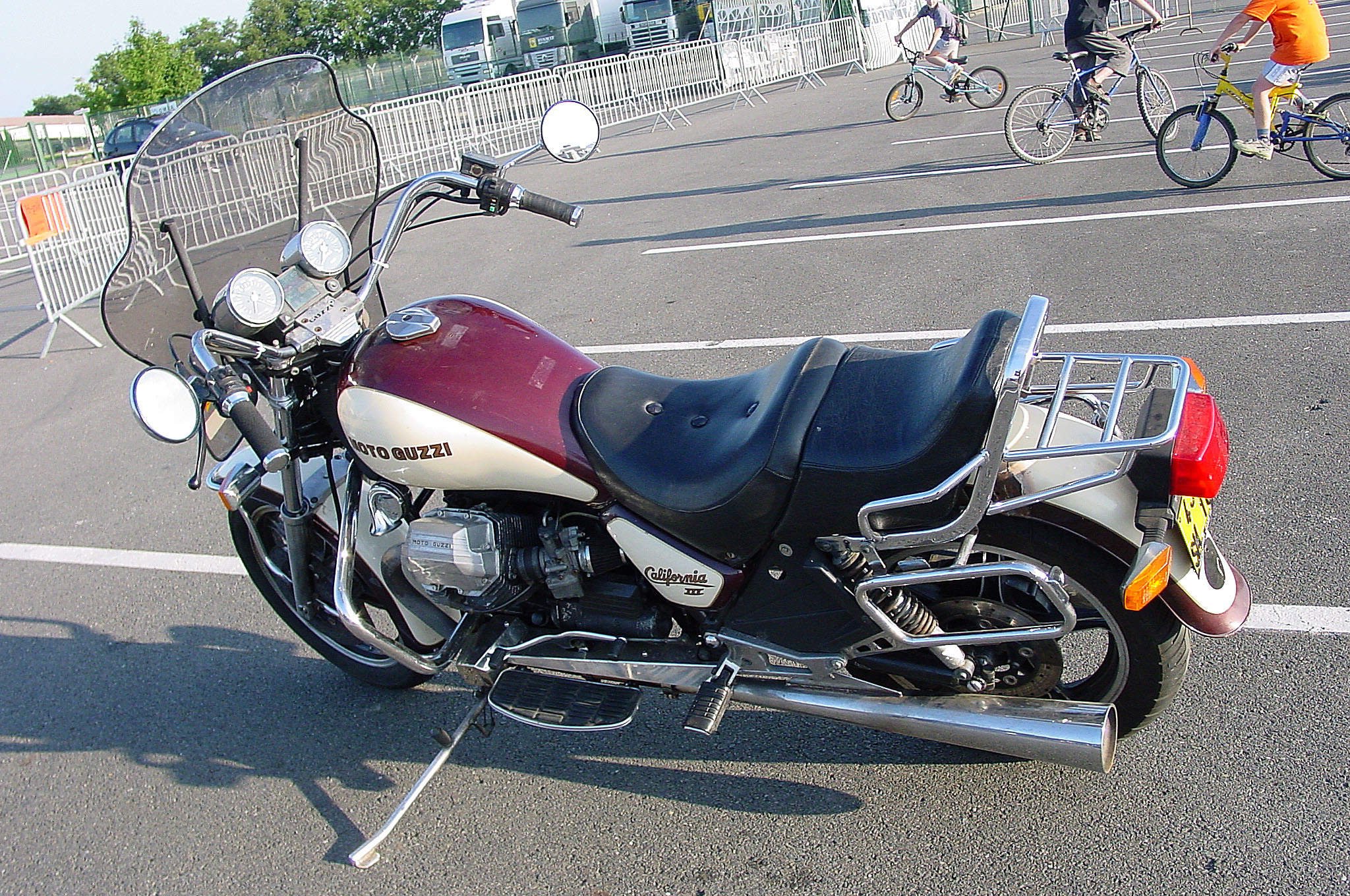 1000Calif3Carb03.jpg