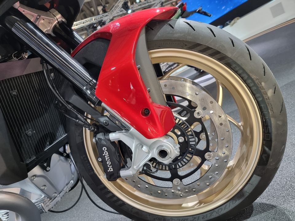 V100-EICMA2021_29.jpg