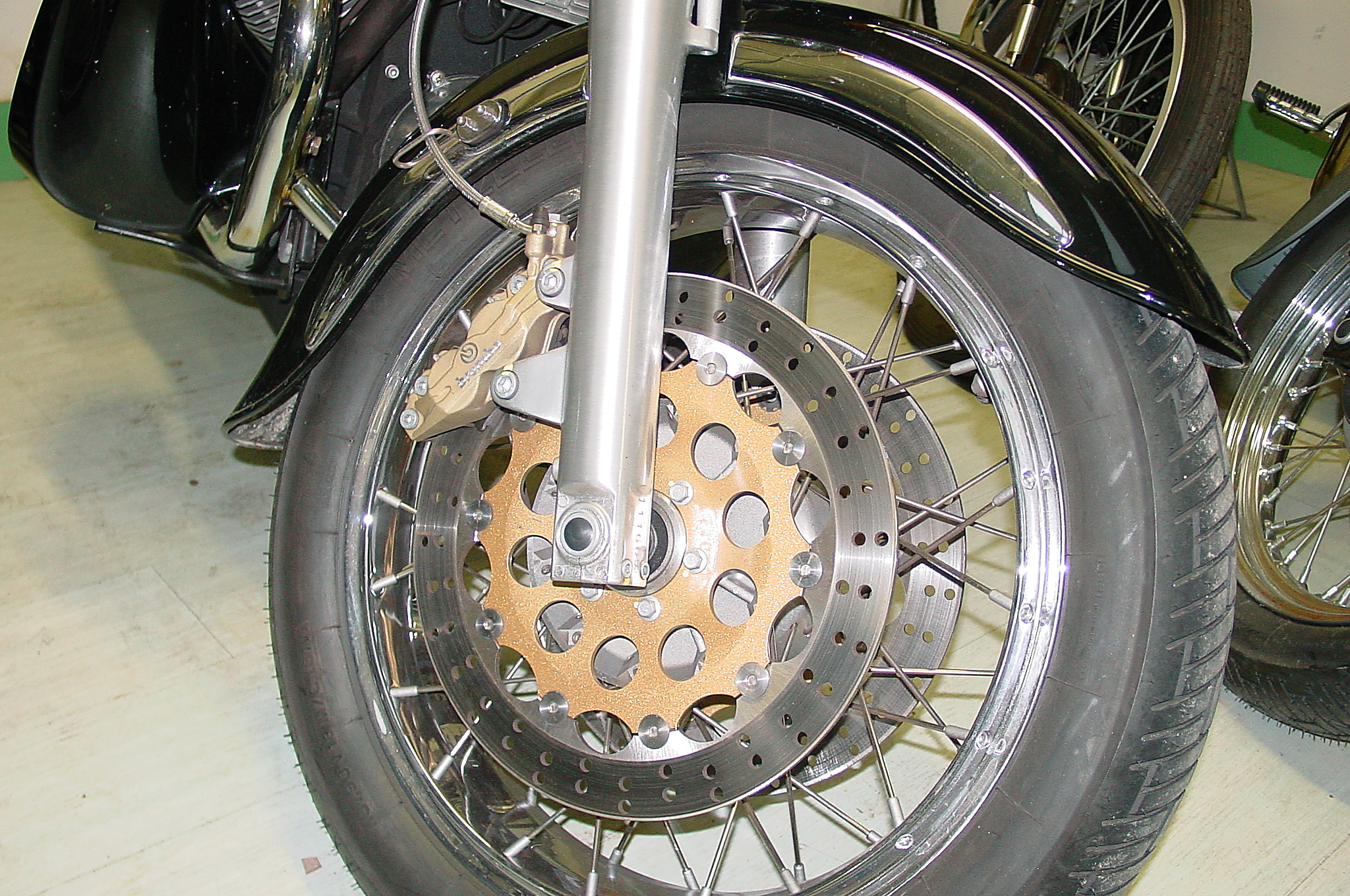 1100CalifEVTouringPI02_05.jpg