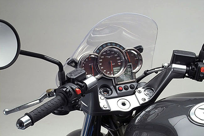 Breva1100_03_12.jpg