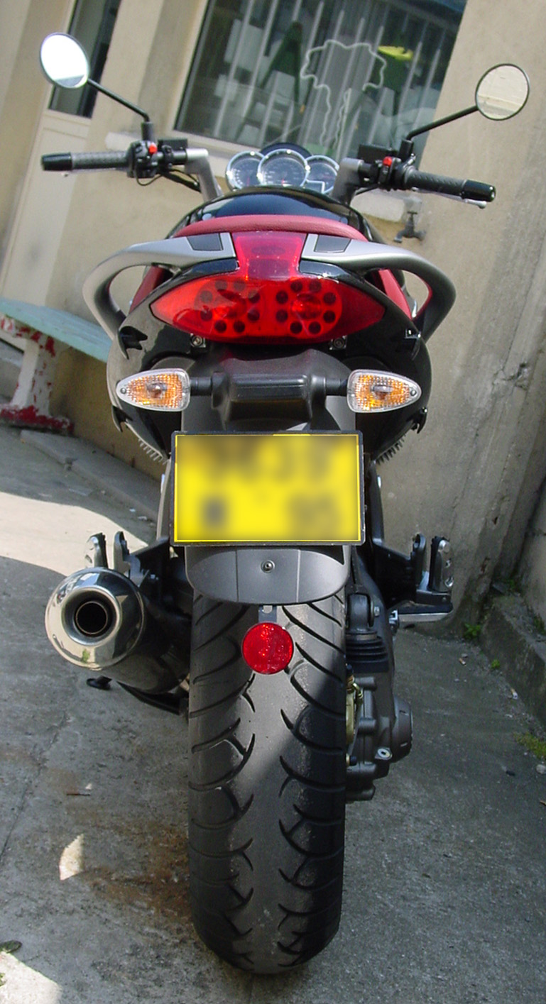 Breva1100_05_019.jpg