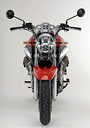 Breva1100_06_10.jpg