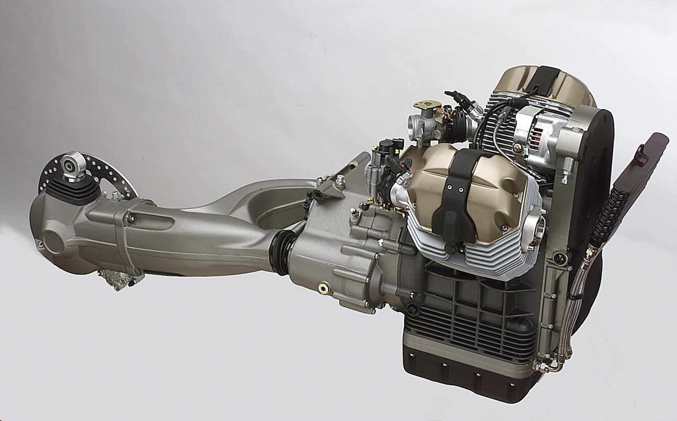 2004motore_06.jpg