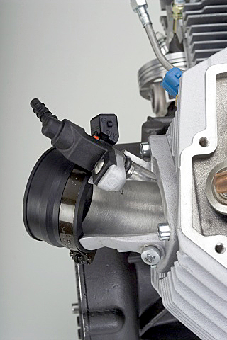 Breva1100Moteur_13.jpg
