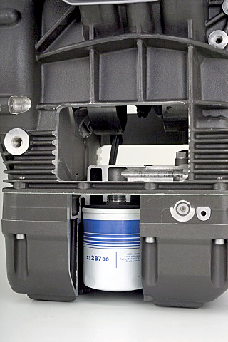 Breva1100Moteur_14.jpg
