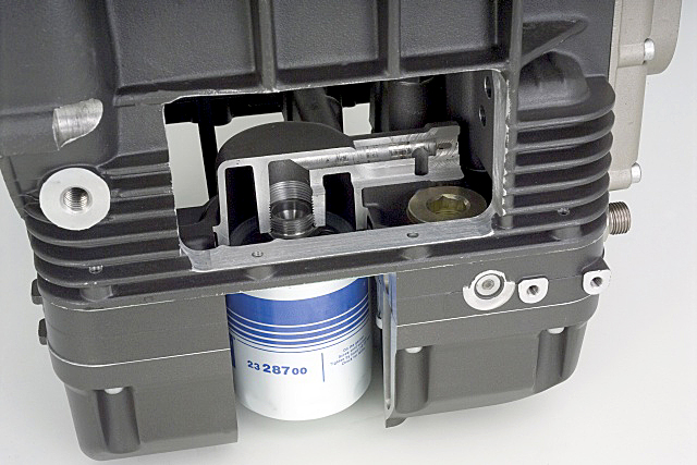 Breva1100Moteur_15.jpg