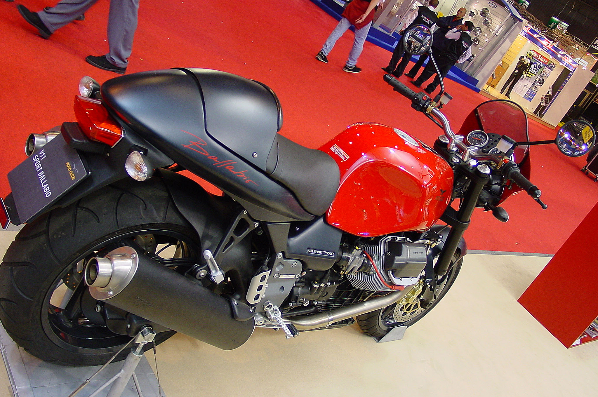 V11Ballabio03_07.jpg