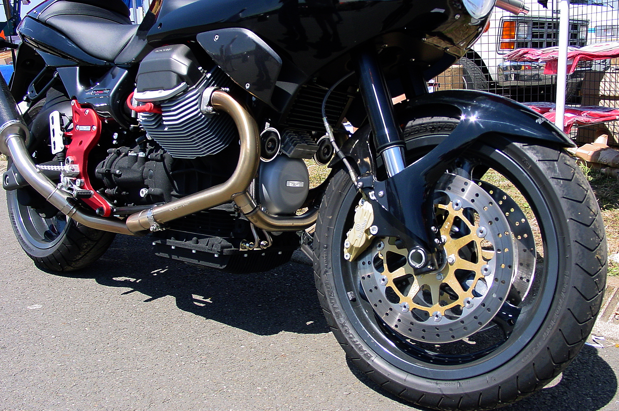 V11LM02_07.jpg