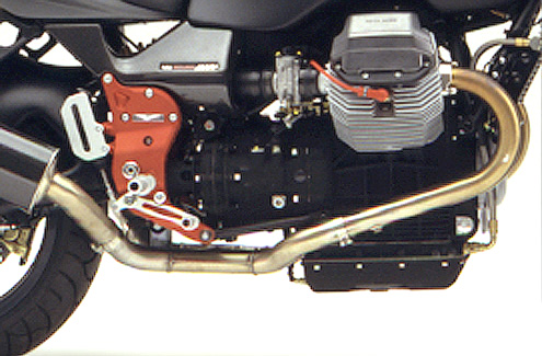 V11Scura01_02.jpg