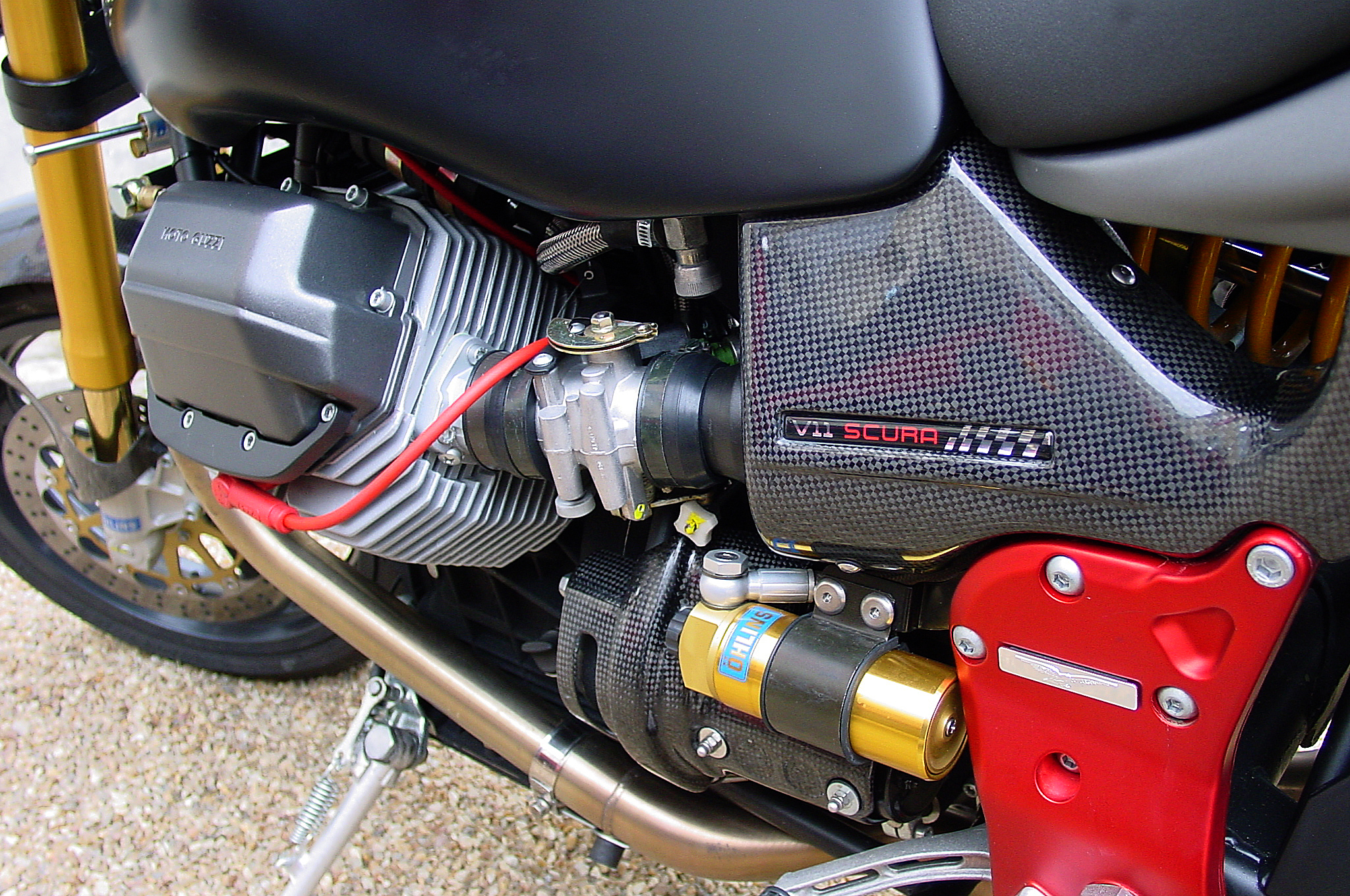 V11Scura05.jpg