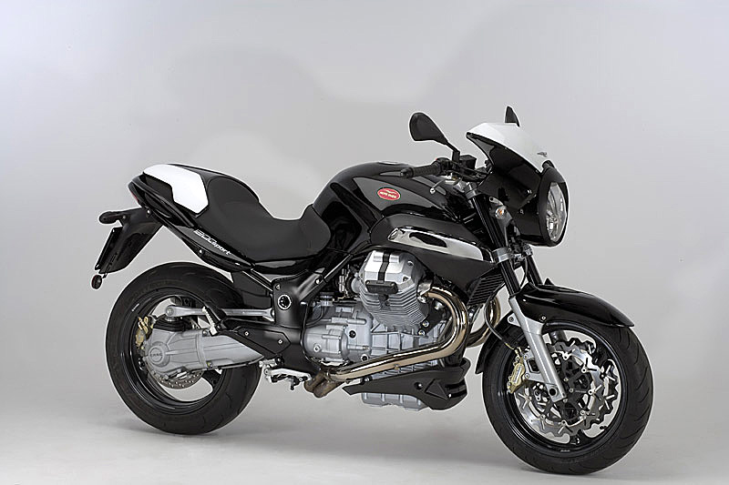 1200Sport_06_01.jpg