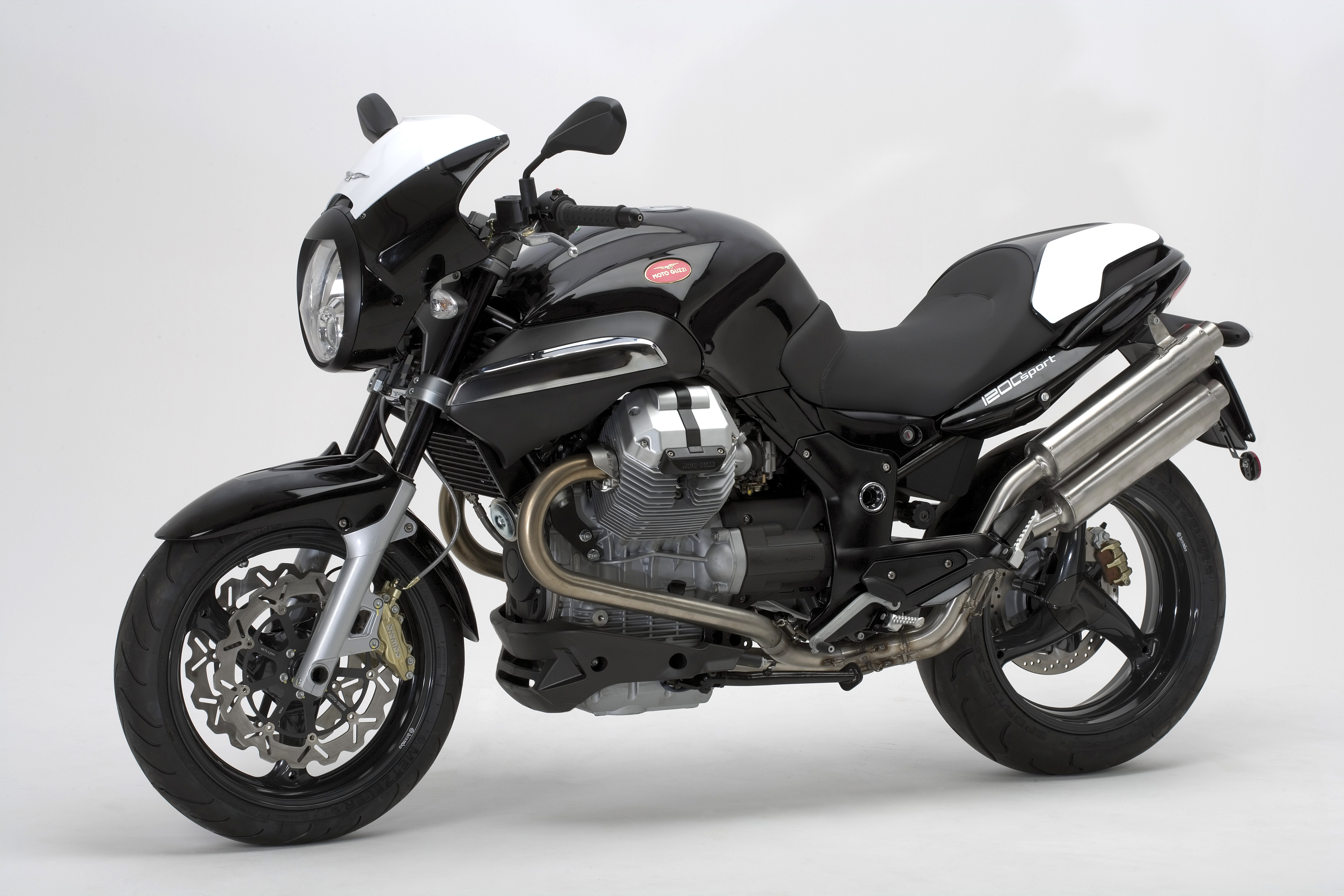 1200Sport_200610_Kit_01.jpg