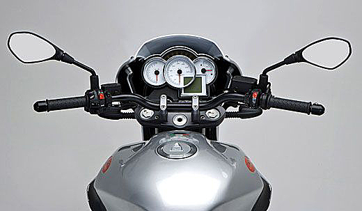 1200Sport4V_2008_07.jpg