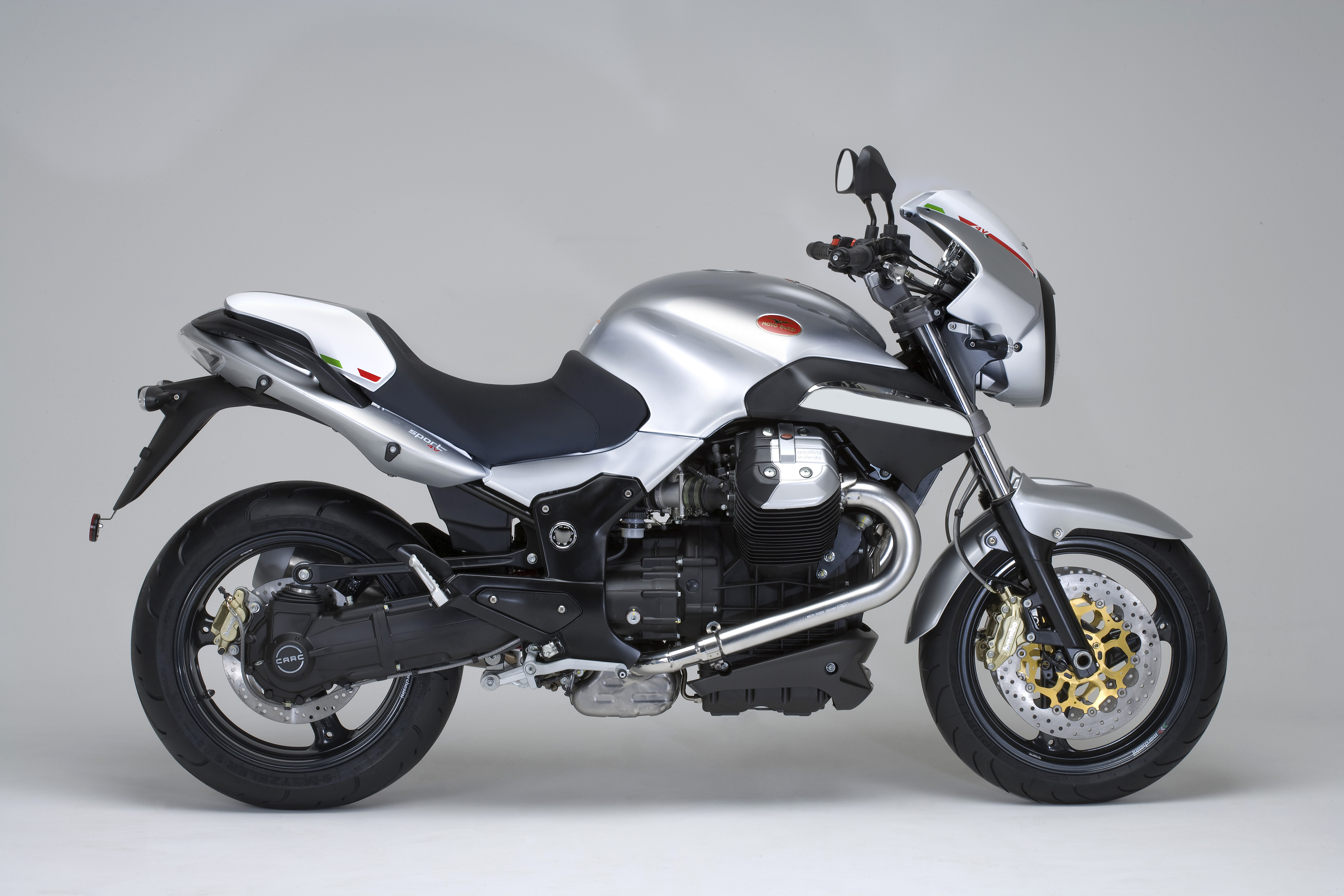 1200Sport4V_200811_07.jpg