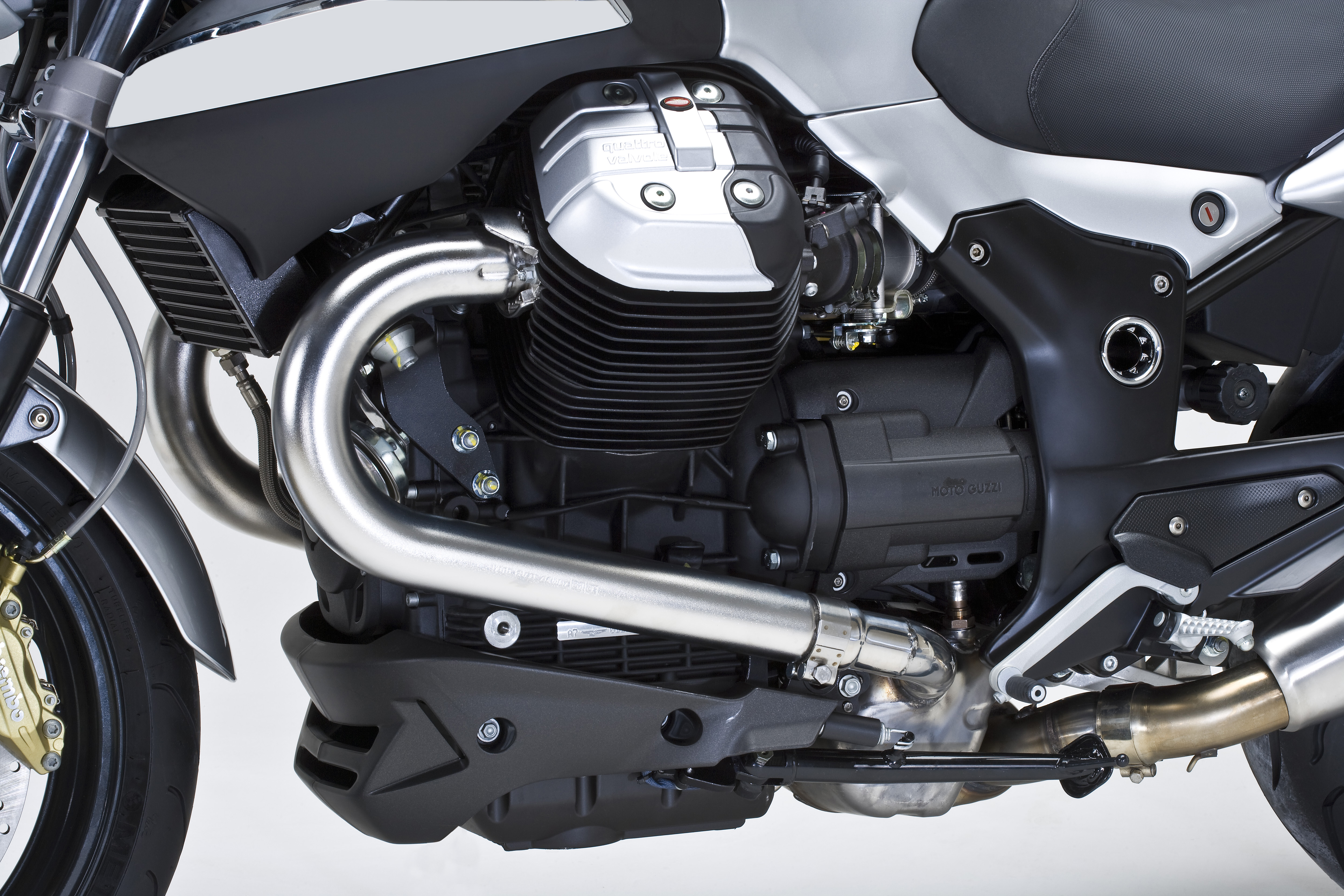 1200Sport4V_200811_09.jpg