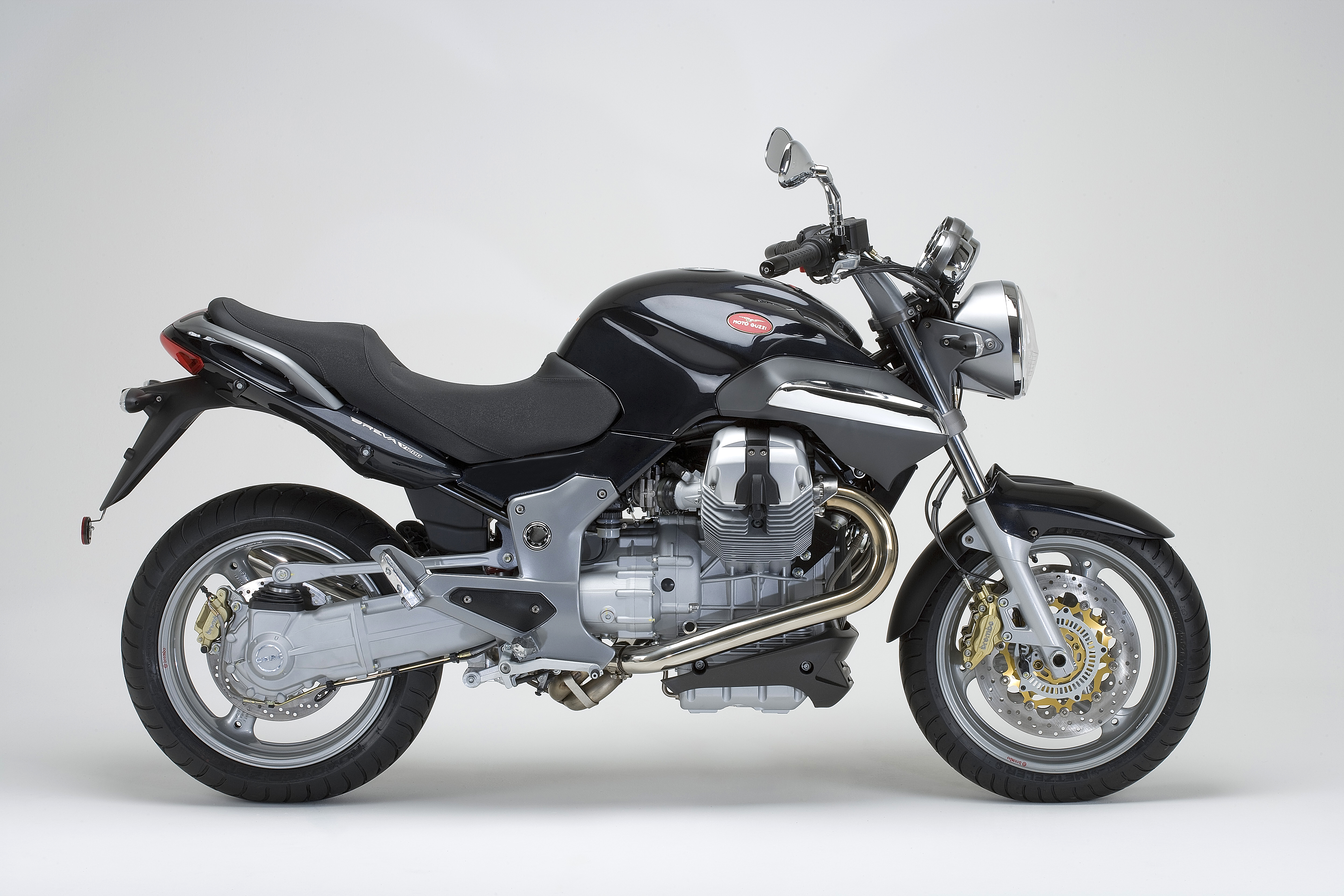 Breva1200ABS_200710_04.jpg