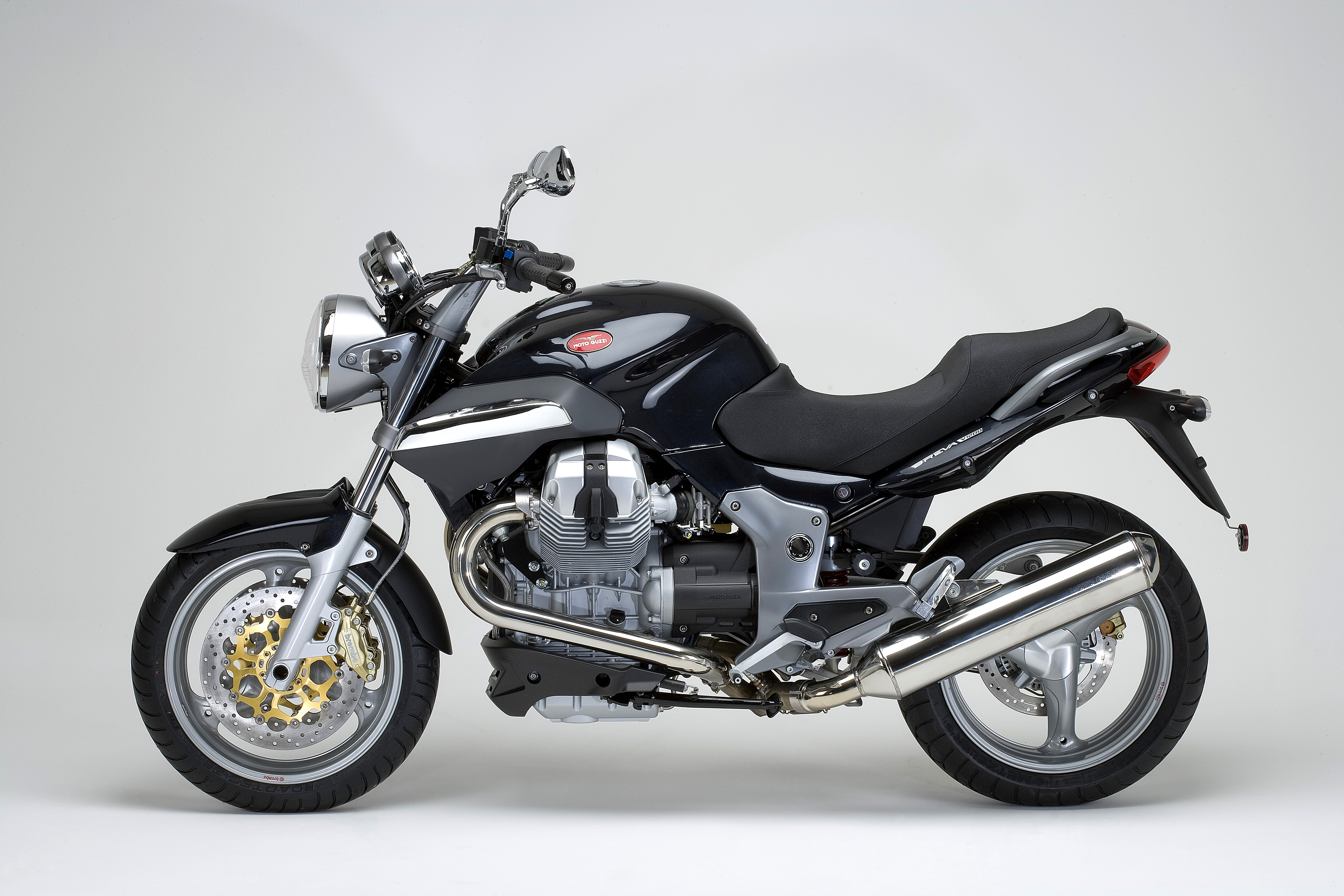 Breva1200ABS_200710_05.jpg