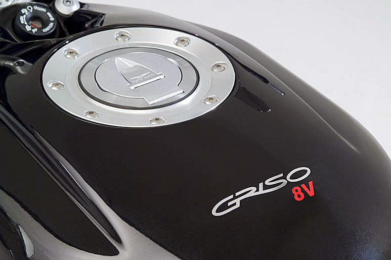 Griso1200_8V_07_09.jpg