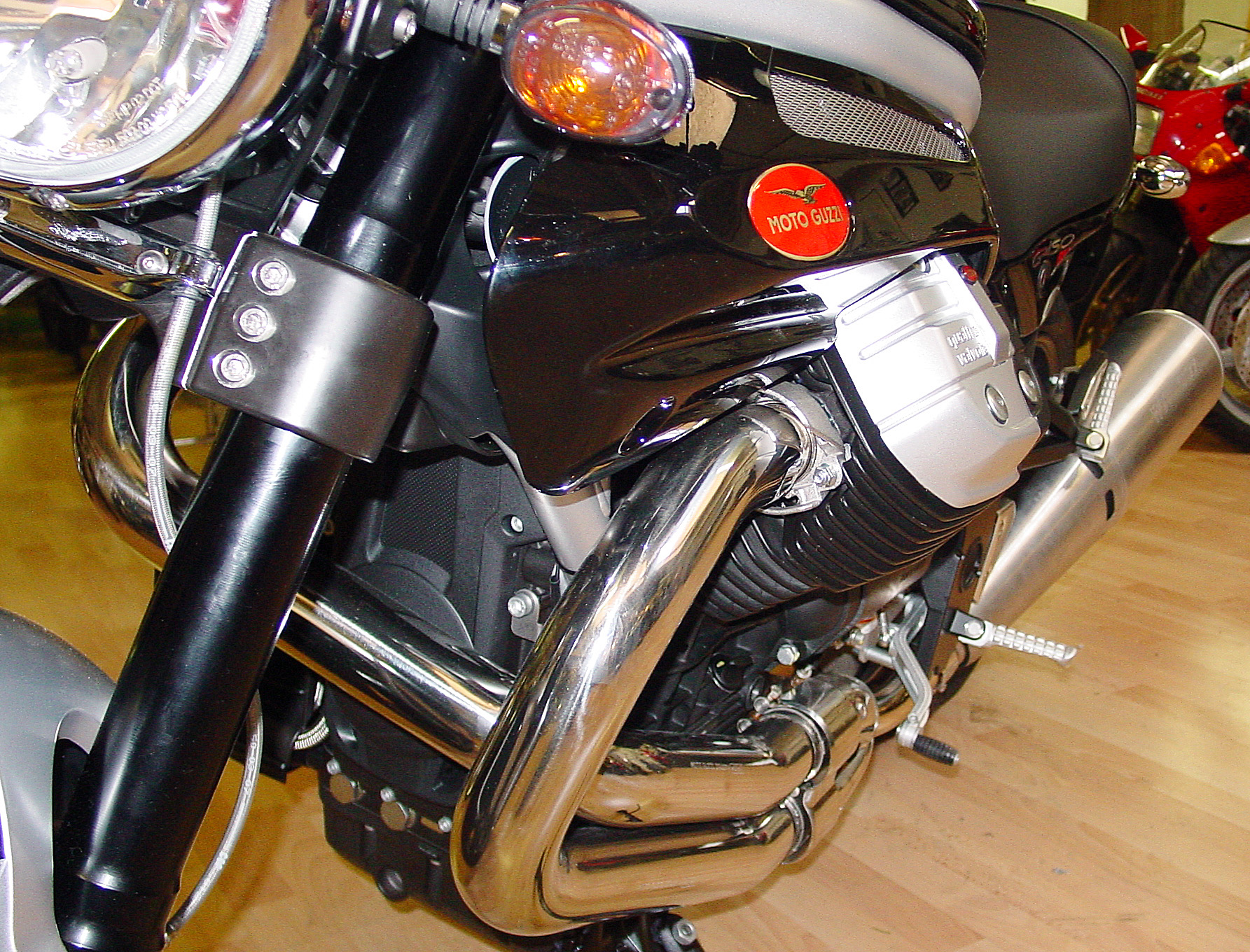 Griso1200_8V_08_04.jpg