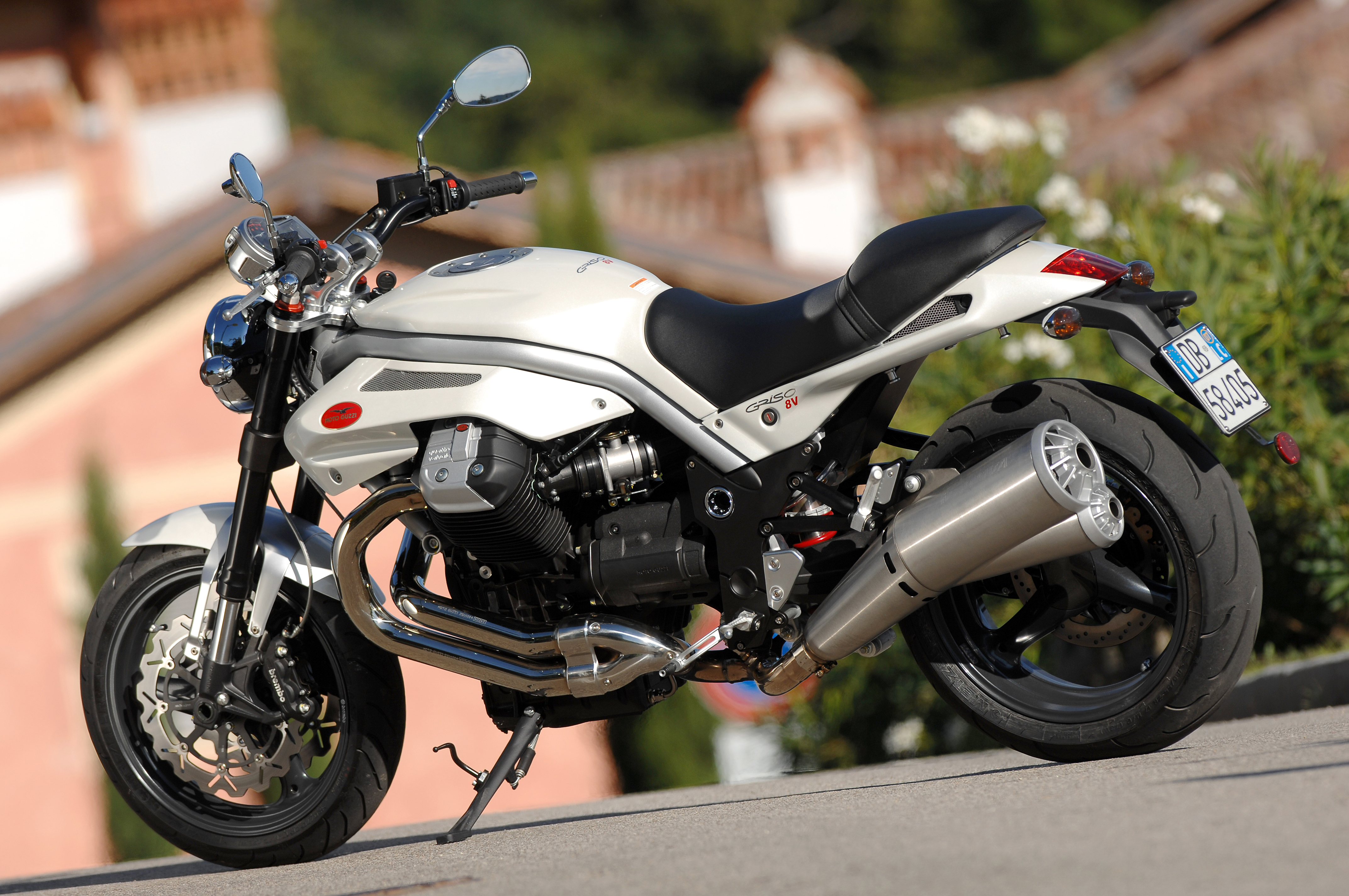 Griso1200_8V_200709_04.jpg