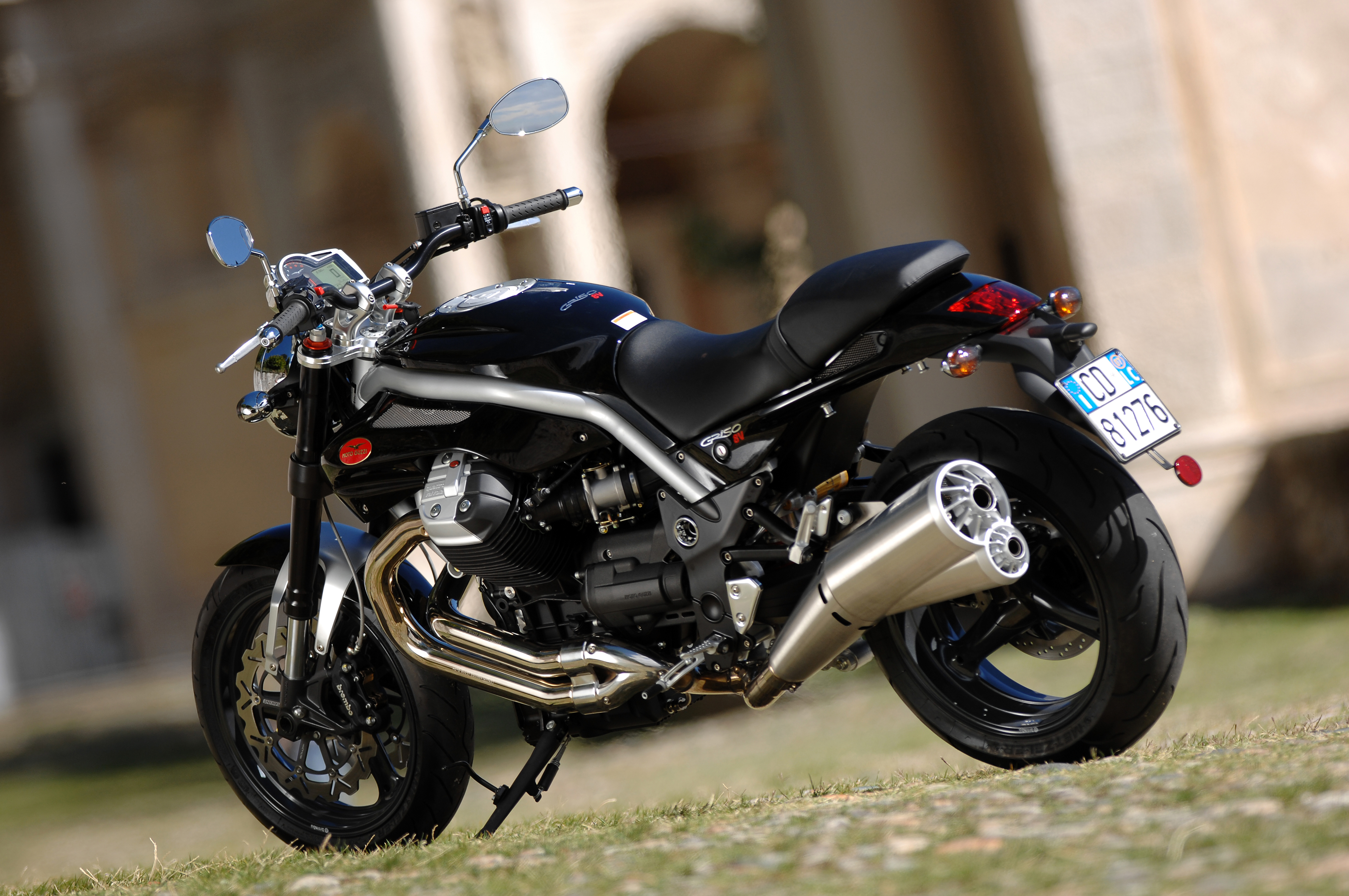 Griso1200_8V_200709_10.jpg