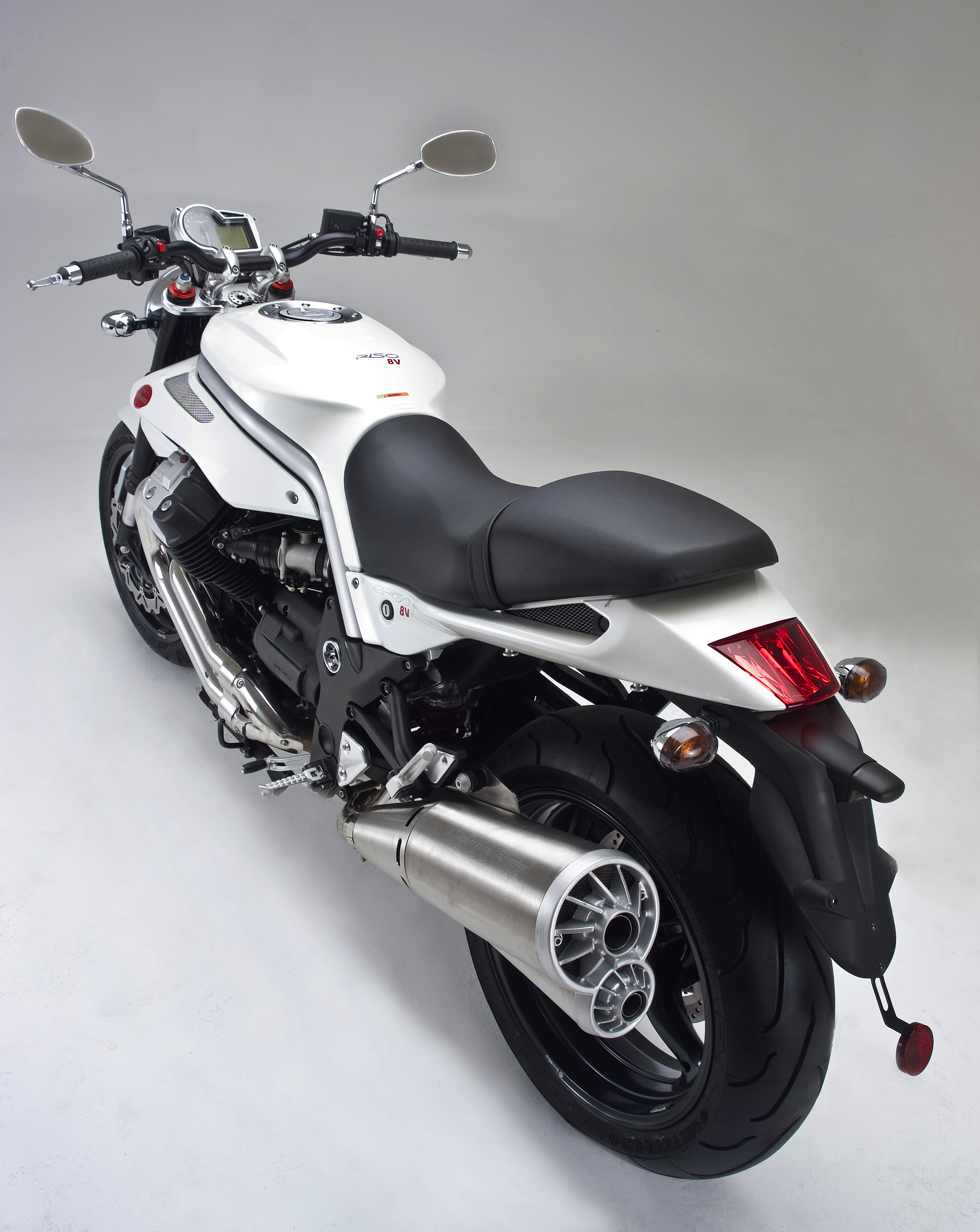 Griso1200_8V_200811_11.jpg