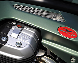 Griso1200_8V_SE_2009_01.jpg