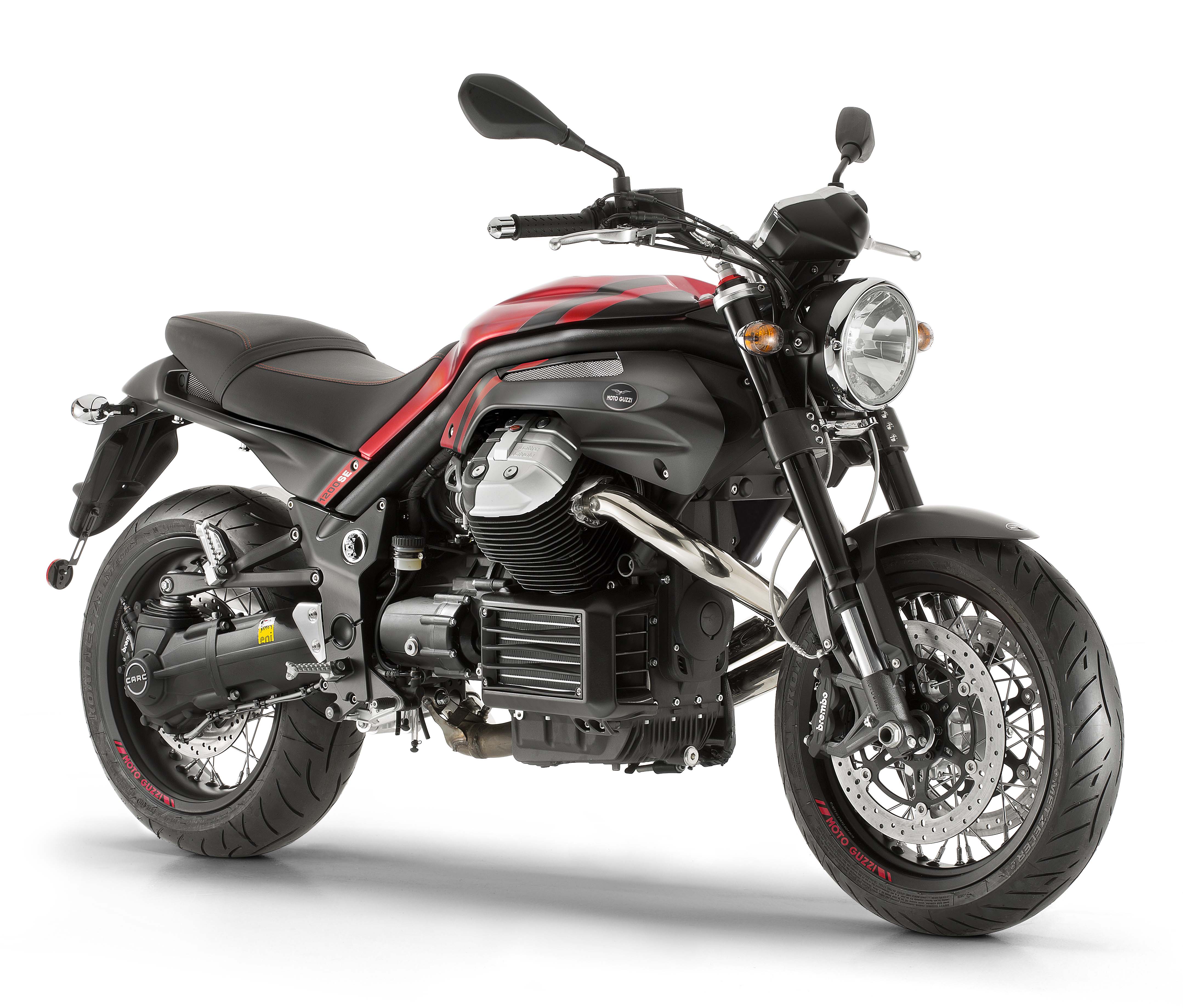 Griso1200_8V_SE_2015_Intermot20140930_02.jpg