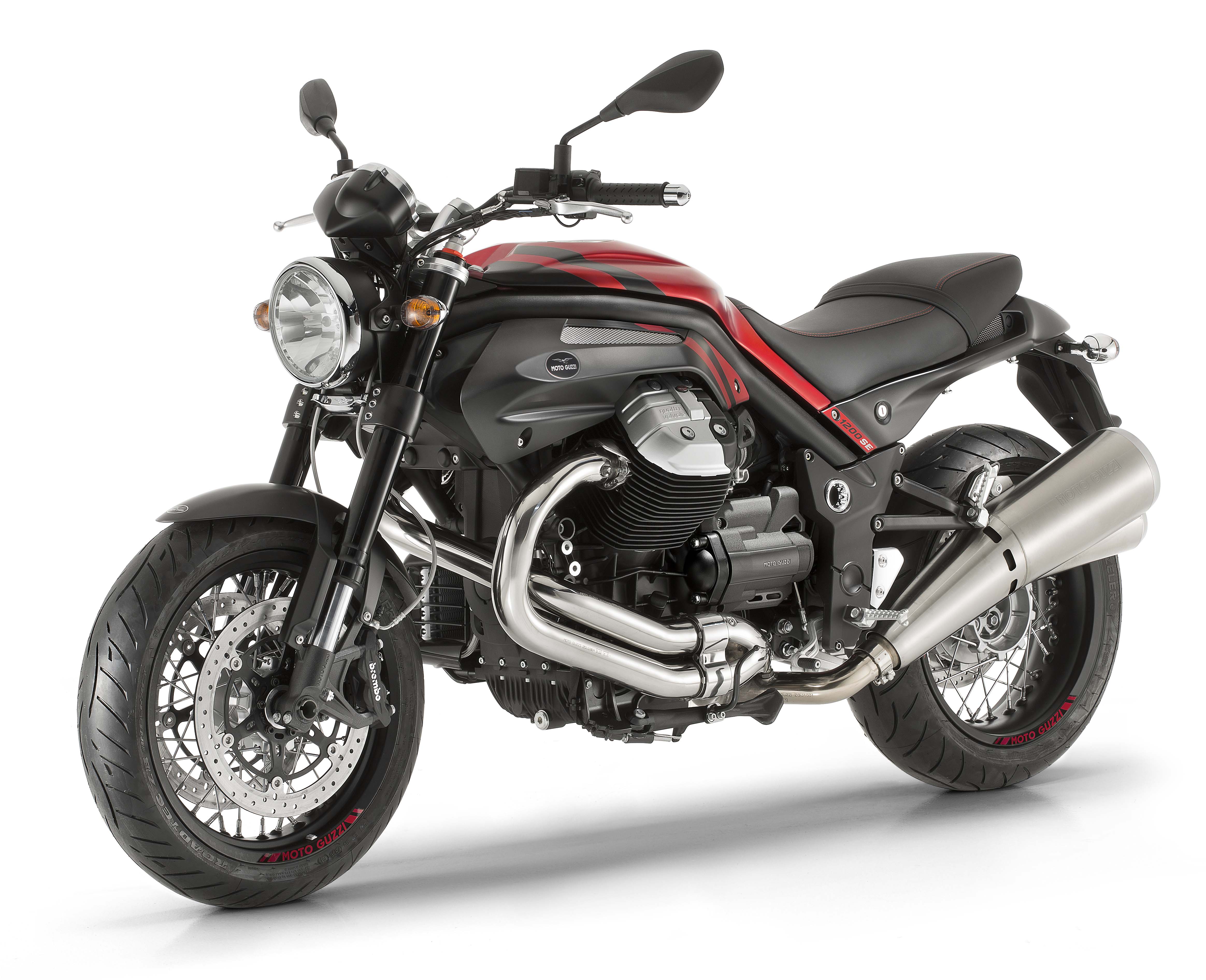Griso1200_8V_SE_2015_Intermot20140930_04.jpg