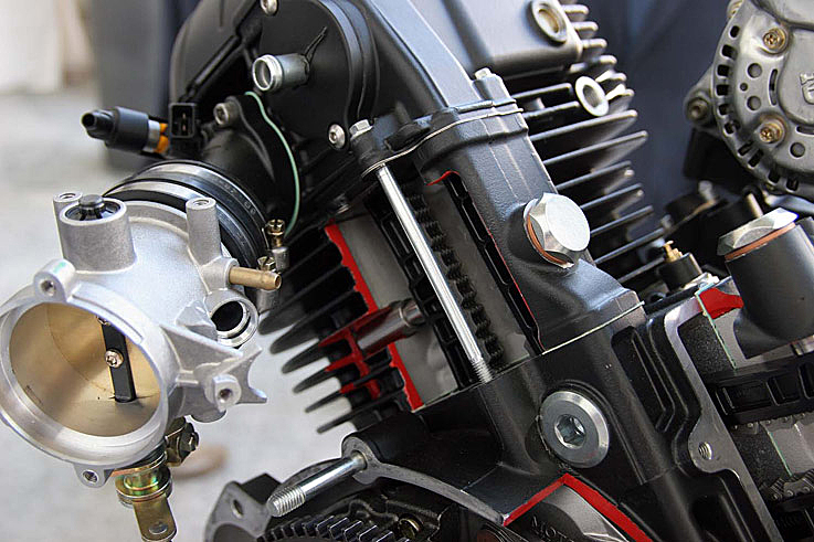 Moteur1200_8V_200711_11.jpg