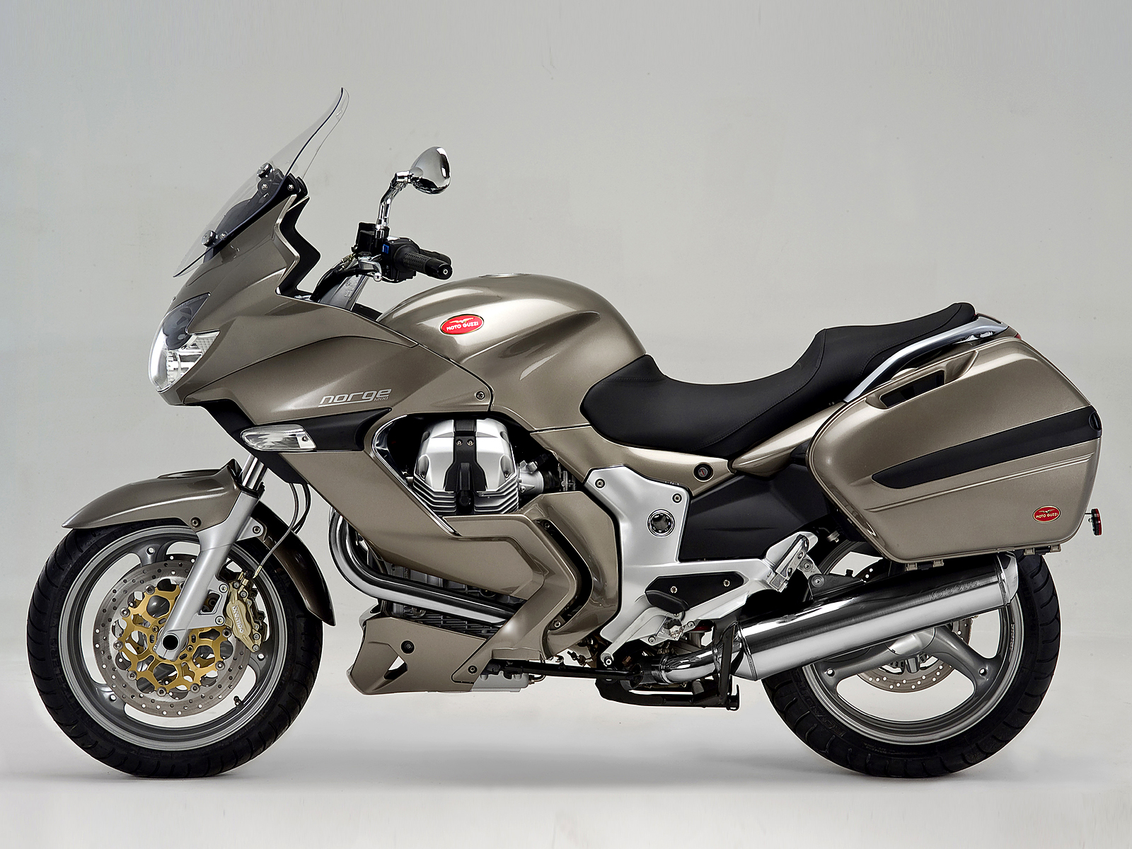 Norge1200ABS_2009_04.jpg