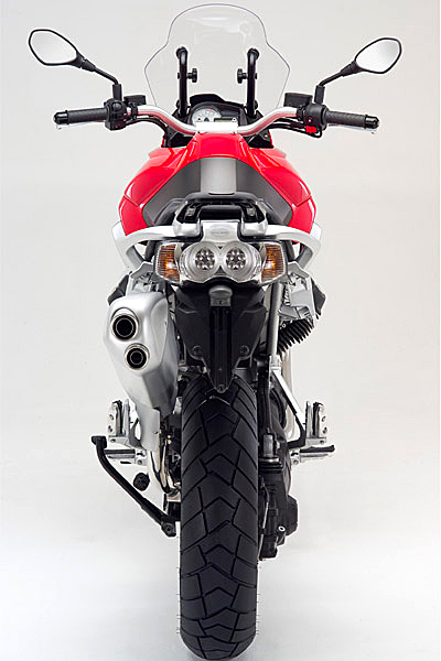 Stelvio1200_8V_2007_05.jpg
