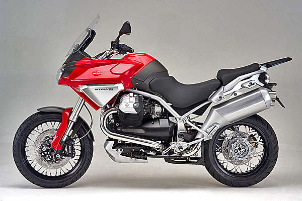 Stelvio1200_8V_2007_23.jpg