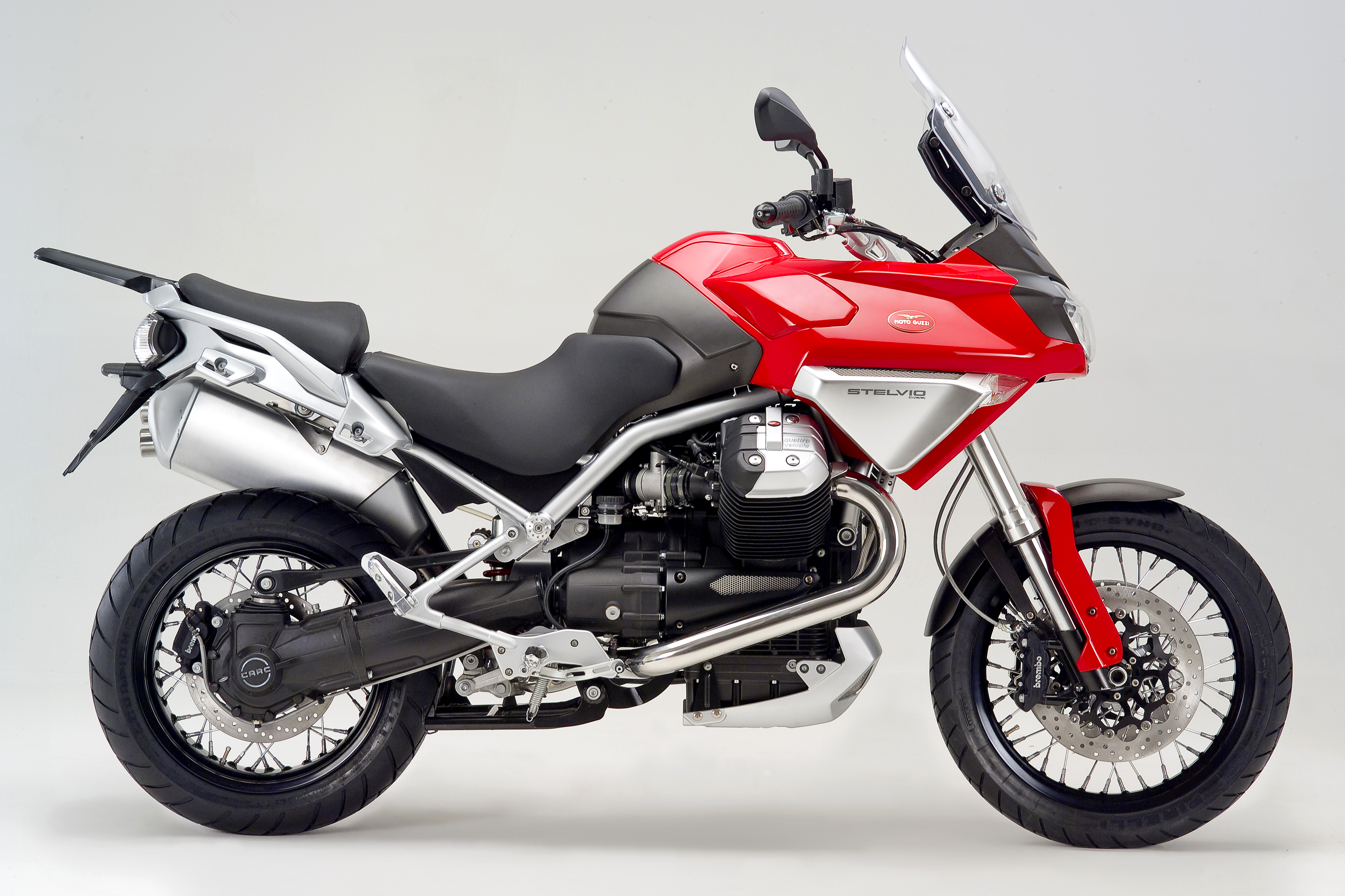 Stelvio1200_4V_200711_03.jpg