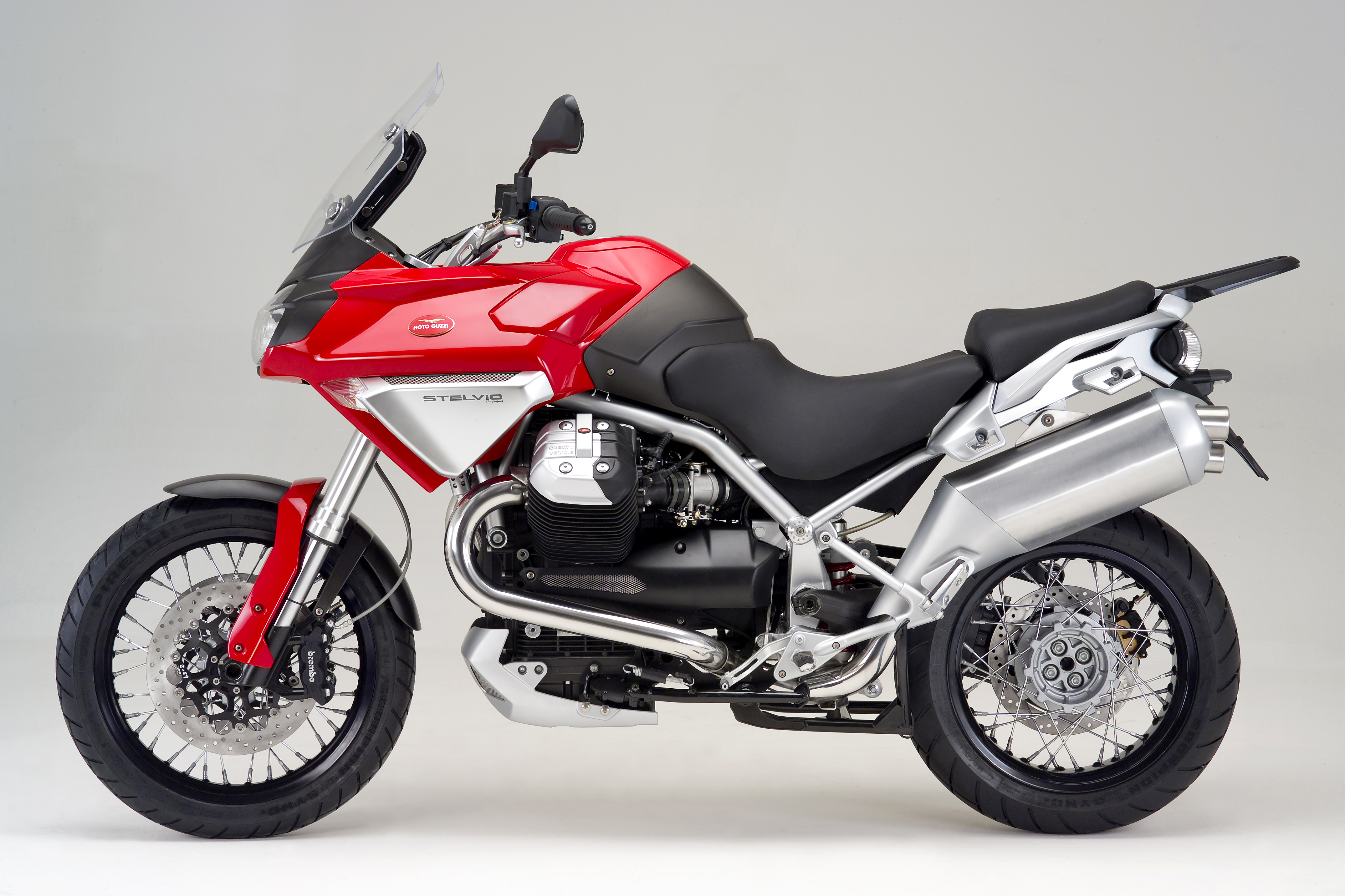 Stelvio1200_4V_200711_04.jpg
