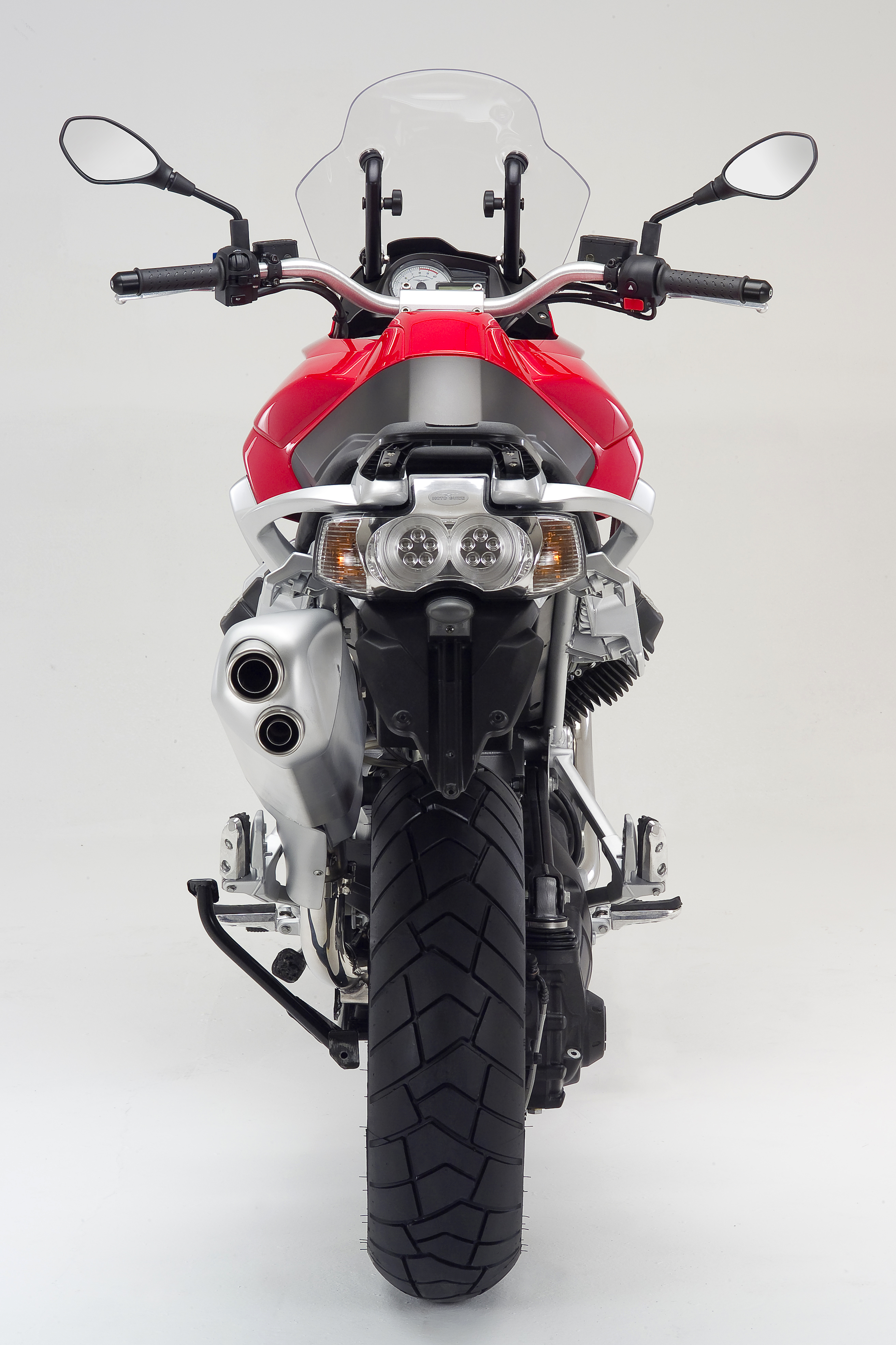 Stelvio1200_4V_200711_05.jpg