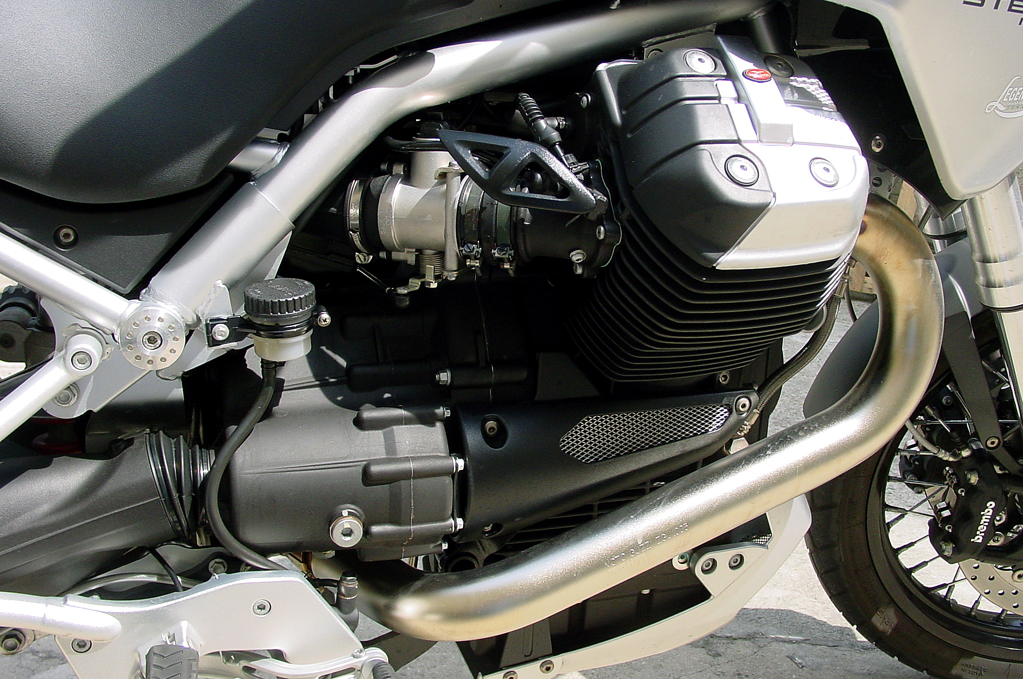 Stelvio1200_4V_2008_09.jpg