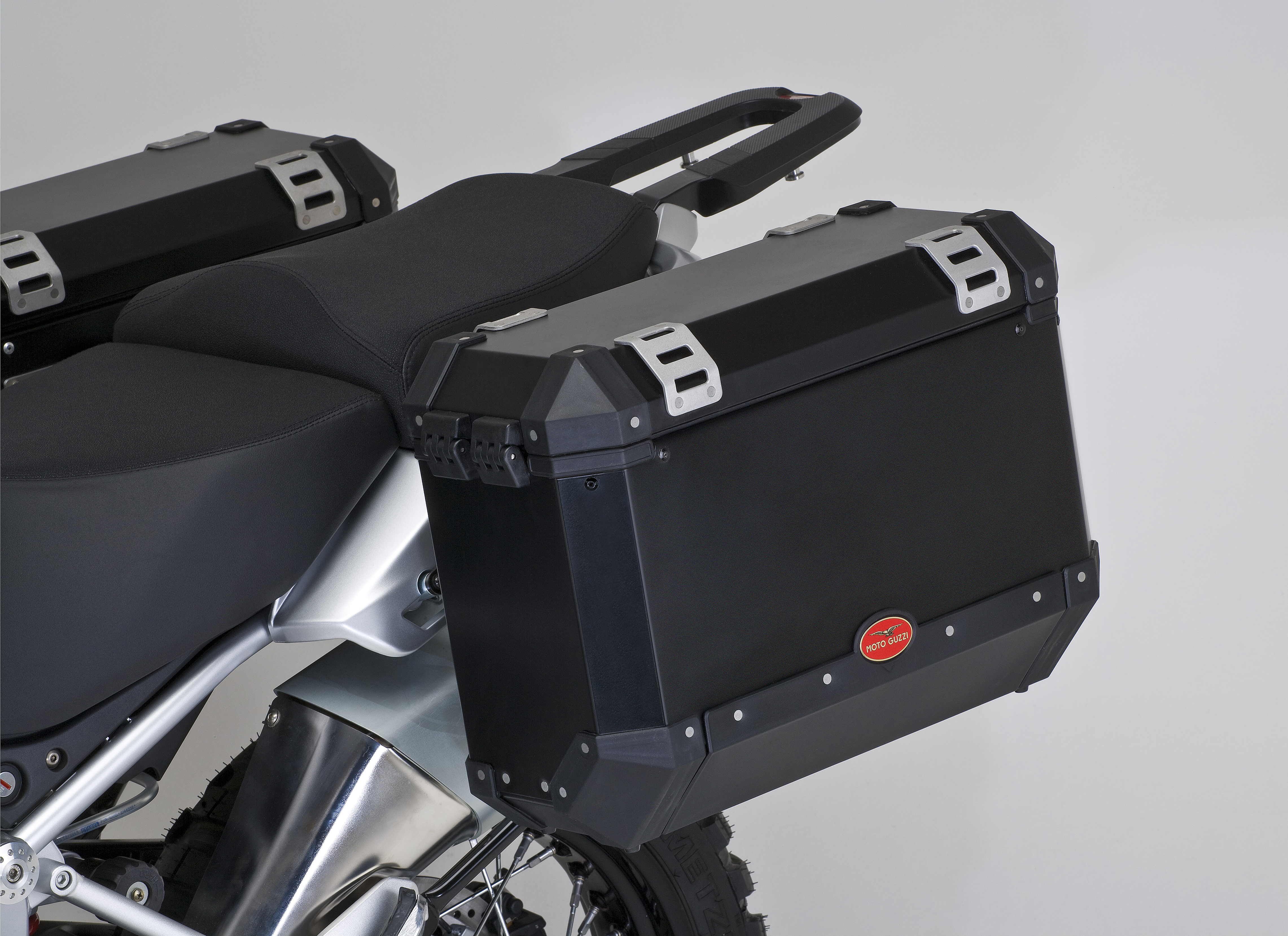 Stelvio1200NTX_200905_10.jpg