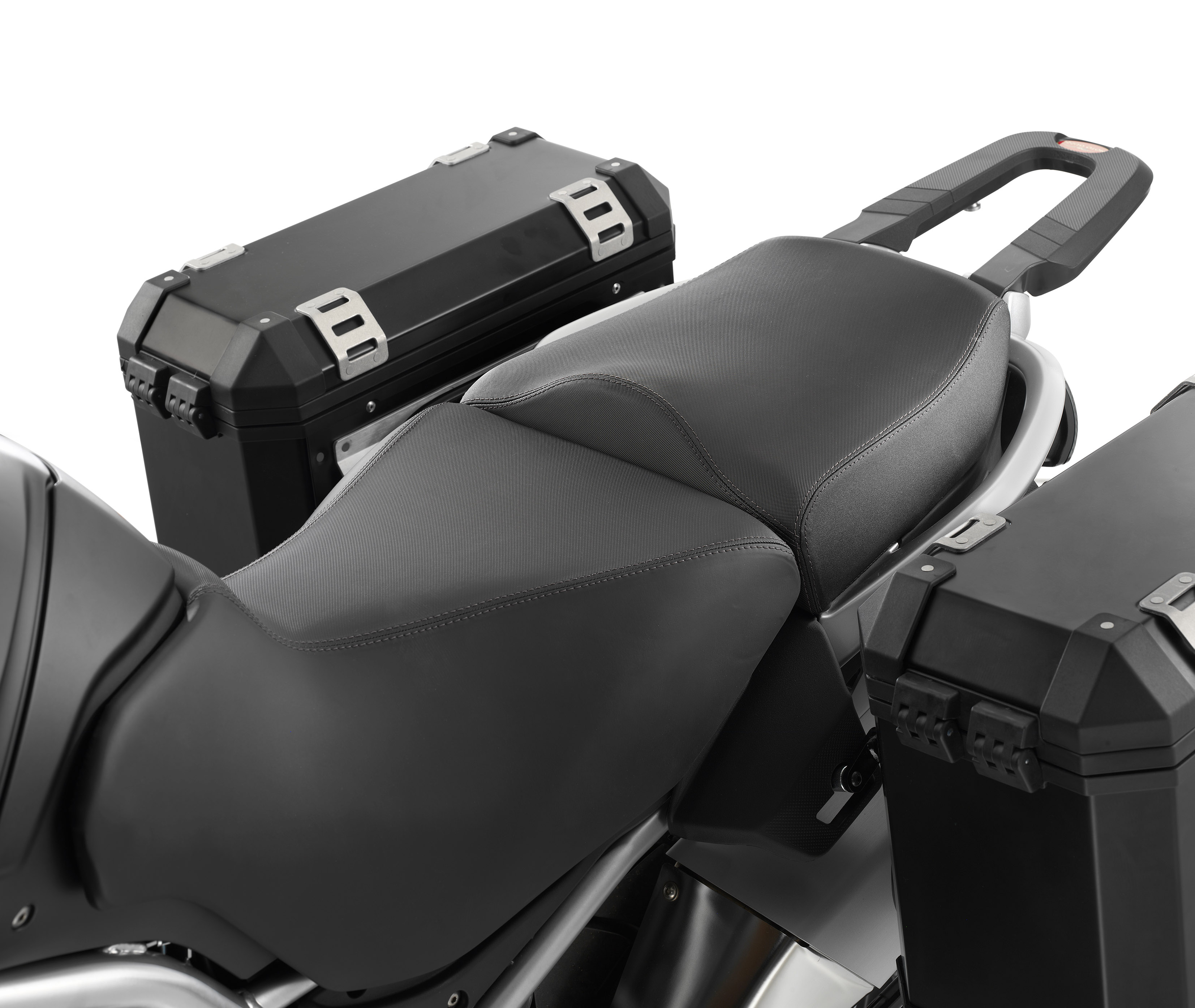 Stelvio1200NTX_201104_11.jpg
