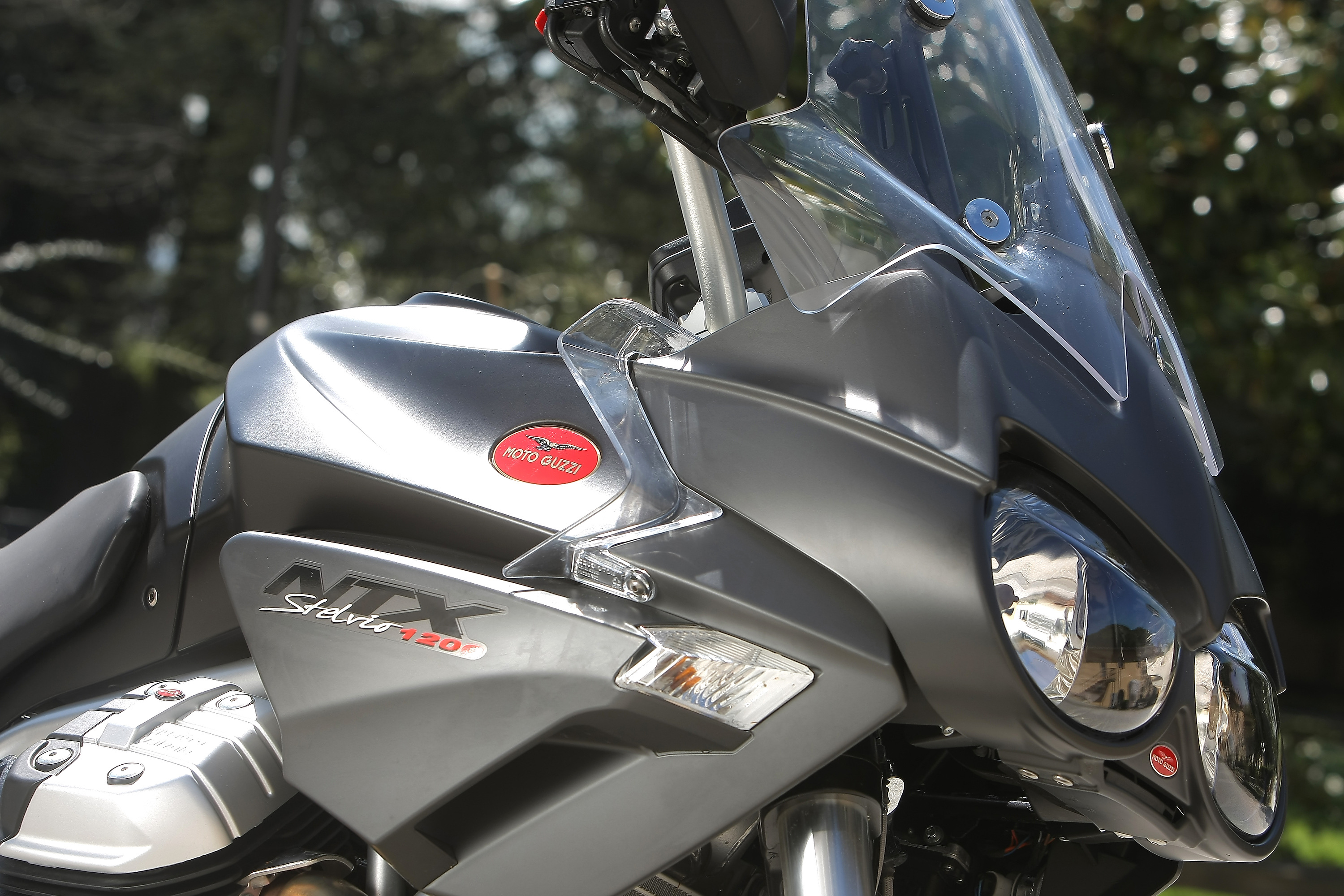 Stelvio1200NTX_201104_16.jpg