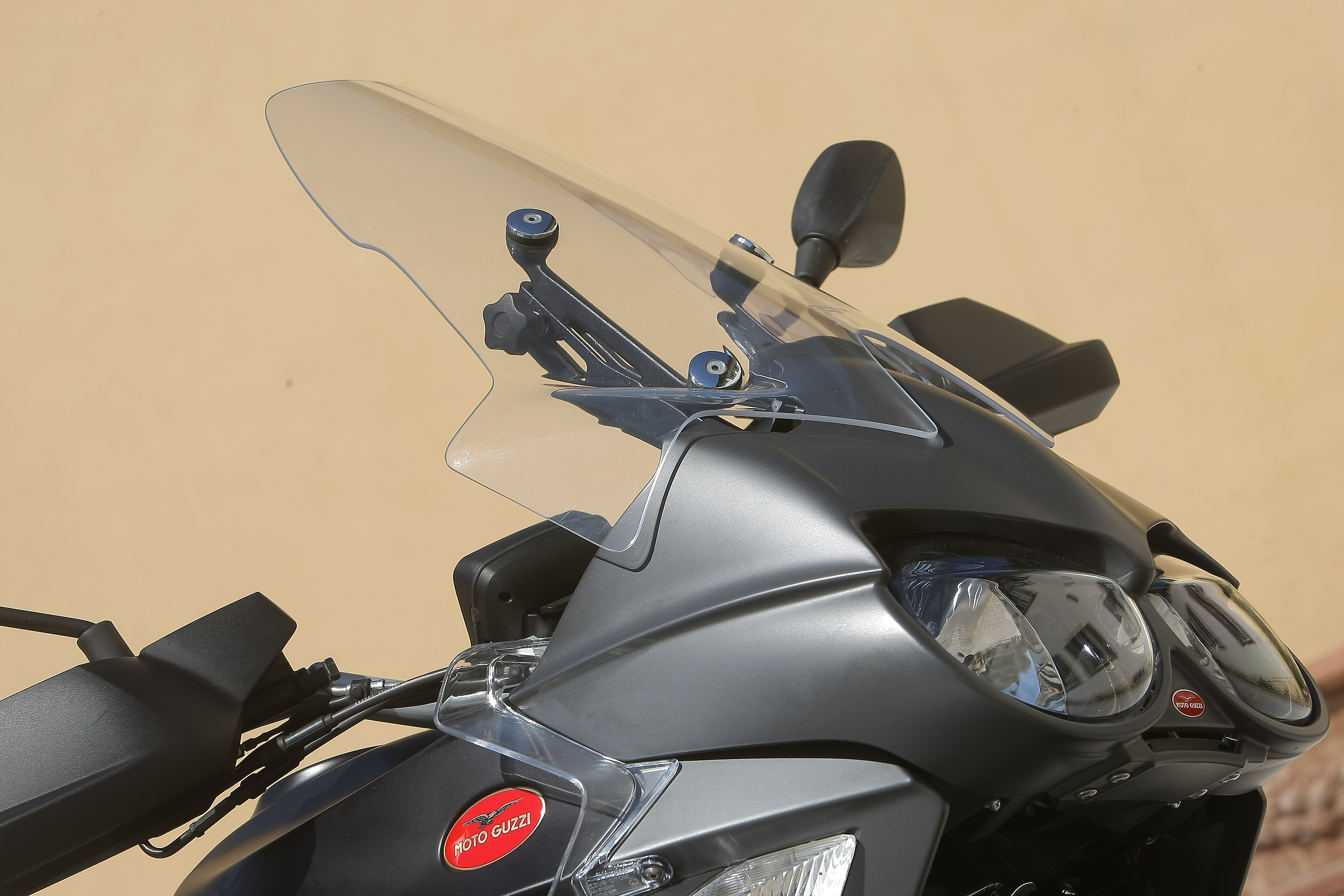 Stelvio1200NTX_201104_17.jpg