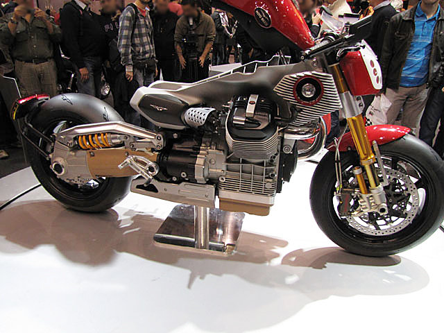 V12LeMans_200911_07.jpg