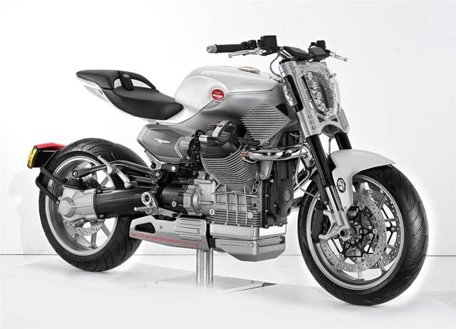 V12Strada_200911_00.jpg