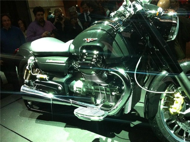 California1400Custom_201202_05.jpg