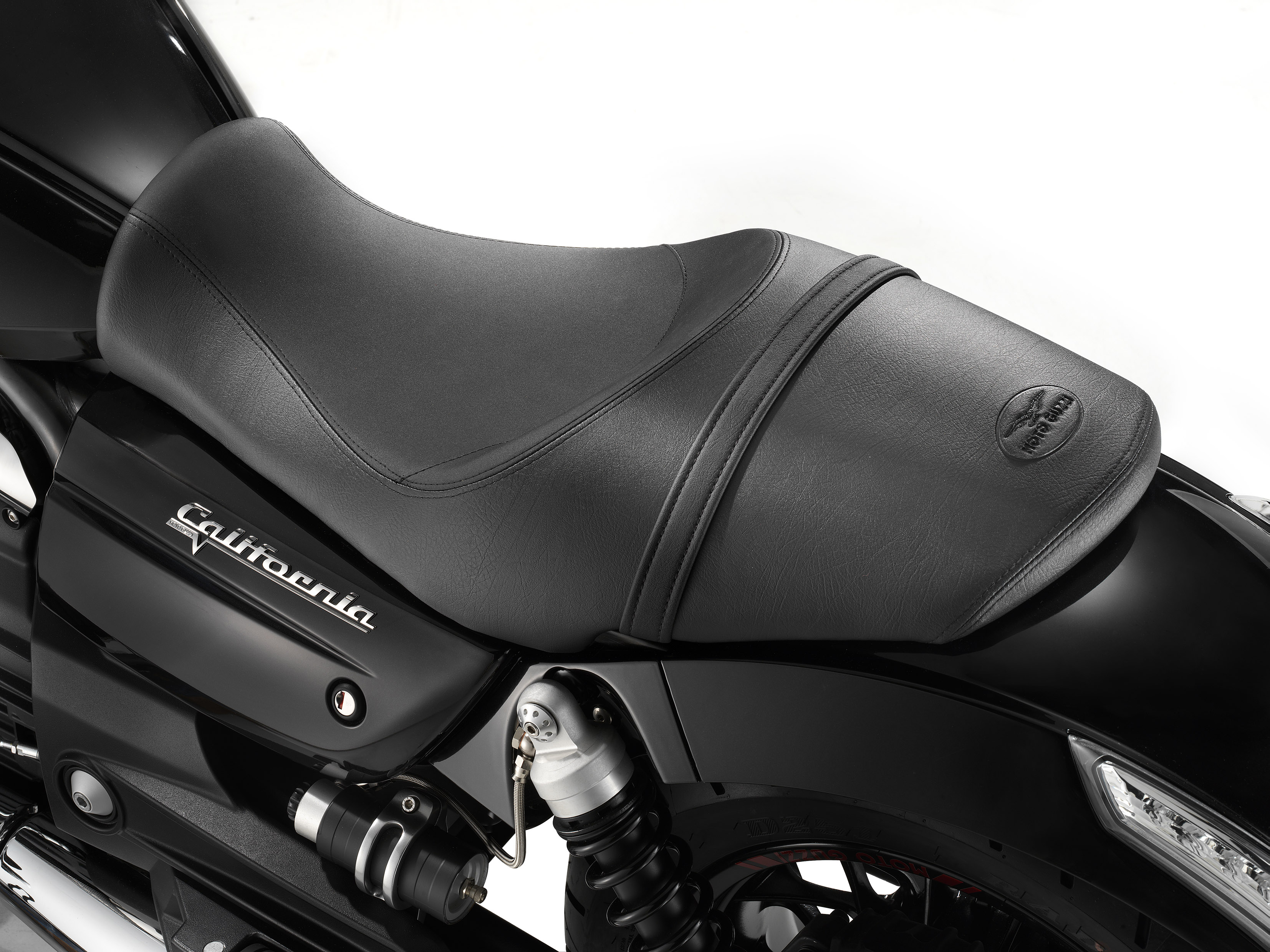 California1400Custom_EICMA20121113_014.jpg